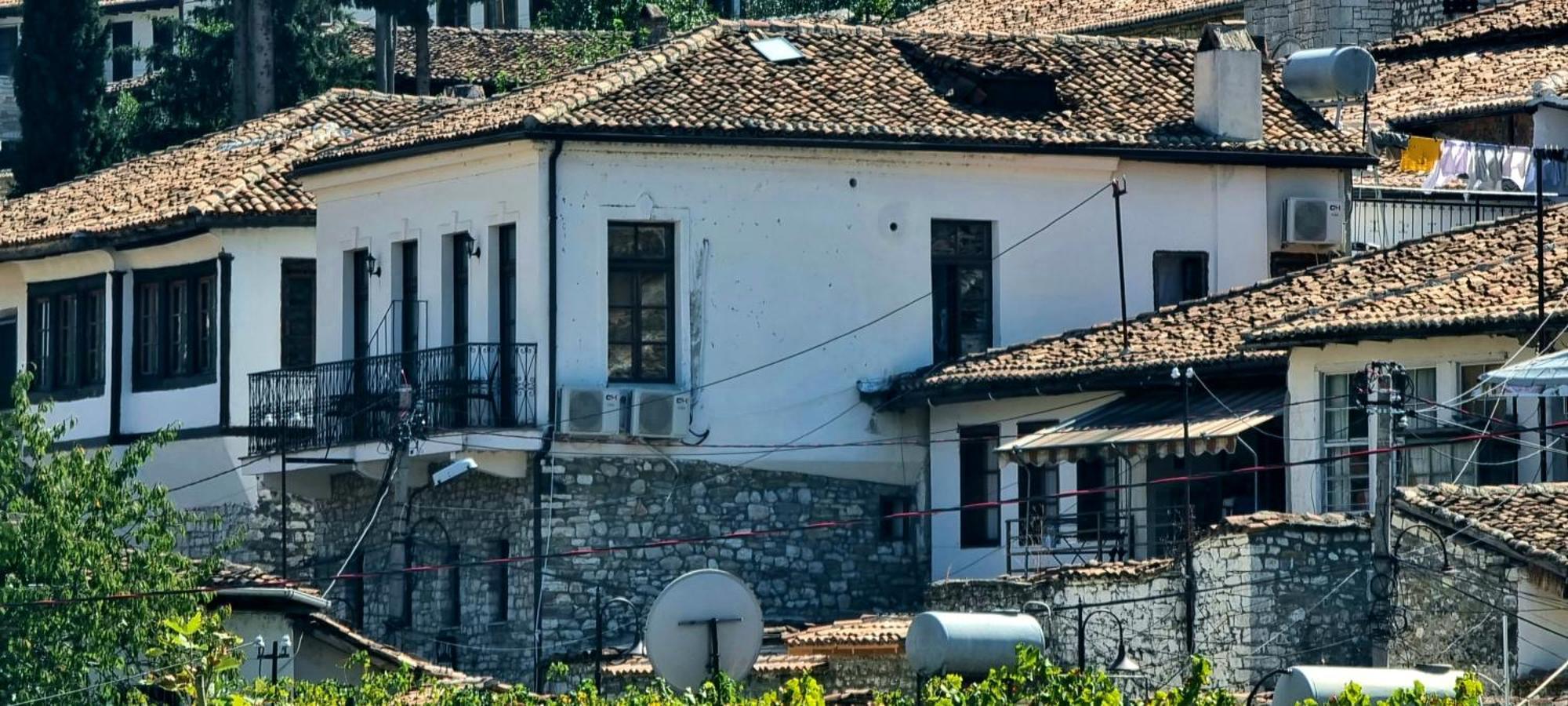 Hotel Gorica - Unesco Quarter Berat Dış mekan fotoğraf