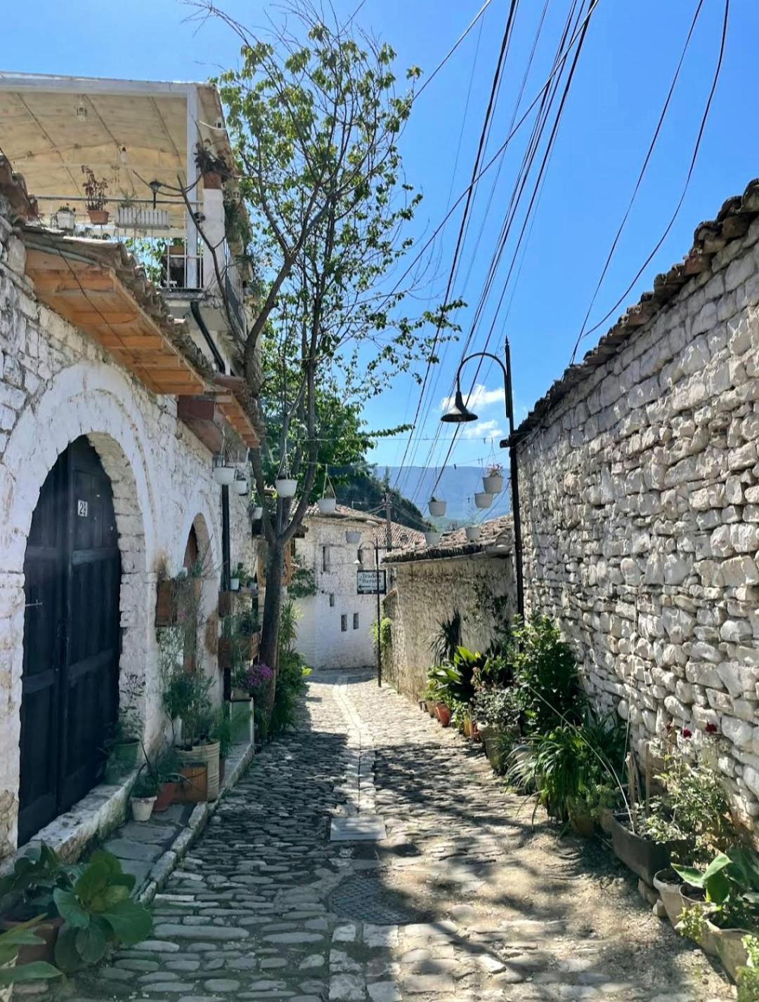 Hotel Gorica - Unesco Quarter Berat Dış mekan fotoğraf